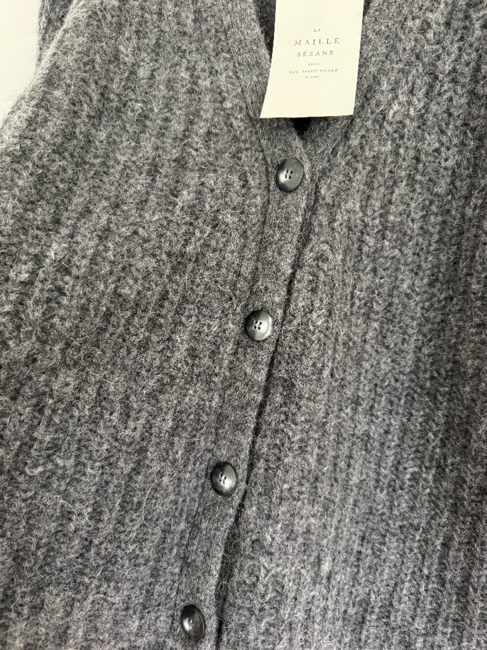 Sézane Basile Cardigan - Picture 3 of 4
